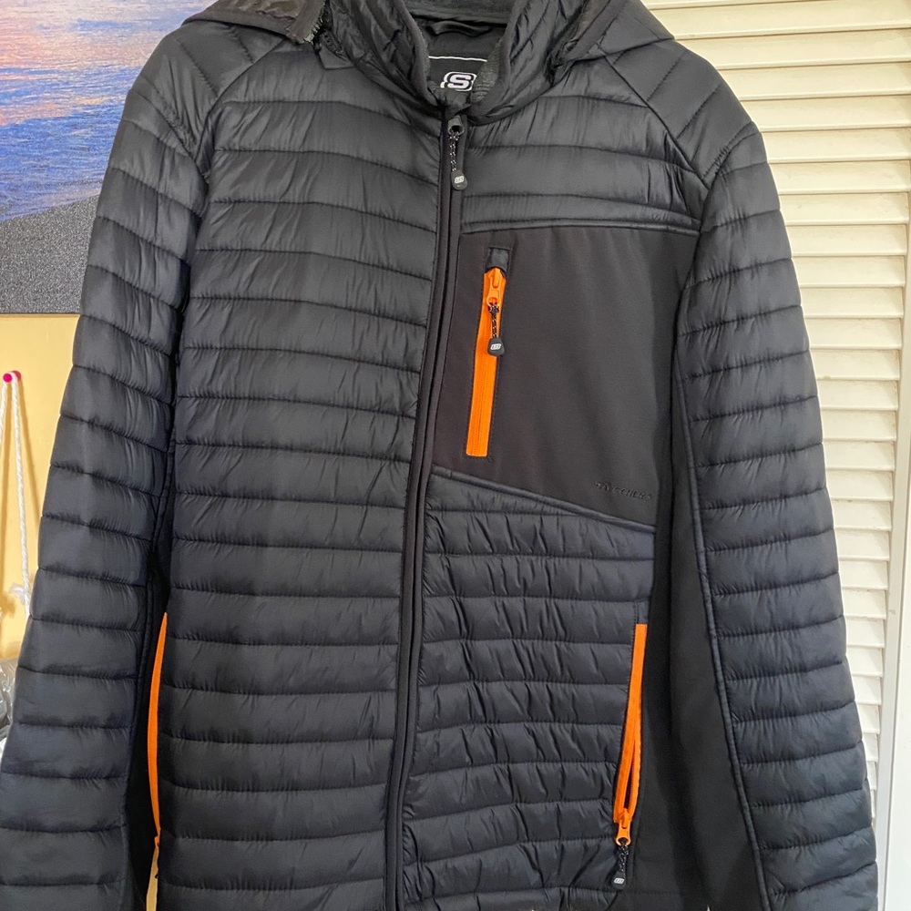 Sketchers men’s jacket size large